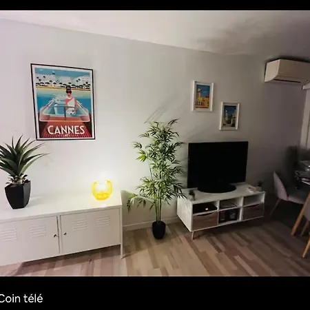 Terrasse Clim Wifi Parking 10 Min A Pieds De La Croisette Apartman Cannes