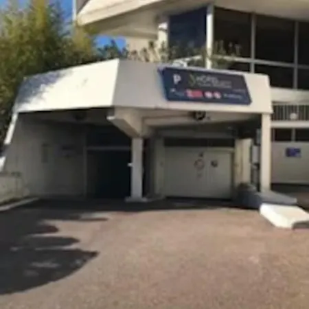 Terrasse Clim Wifi Parking 10 Min A Pieds De La Croisette * Cannes